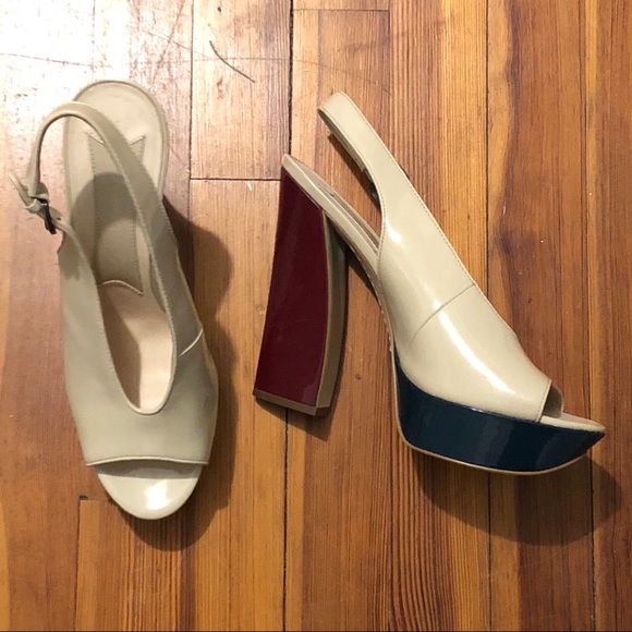 Boutique 9 Shoes - NWOT Boutique 9 Patent Leather Sling Backs